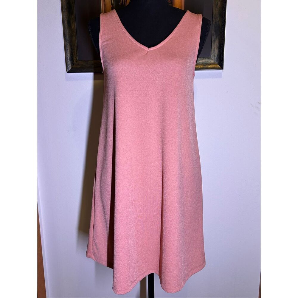 Wallflower Ash Rose V-Neck A-Line Mini Dress Pink Textured Knit Size Small NWT - Picture 5 of 9